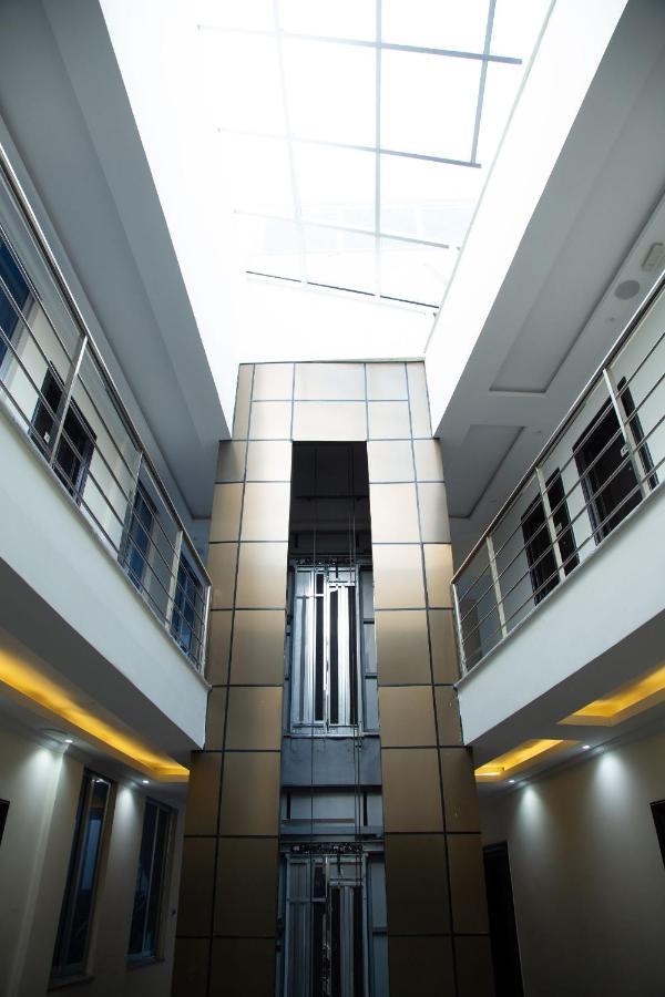 Aselefech Merga Hotel And Spa 亚的斯亚贝巴 外观 照片