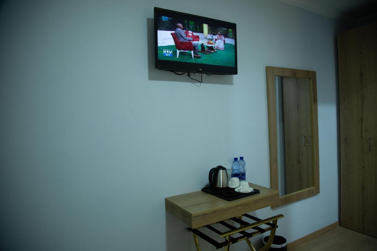 Aselefech Merga Hotel And Spa 亚的斯亚贝巴 外观 照片